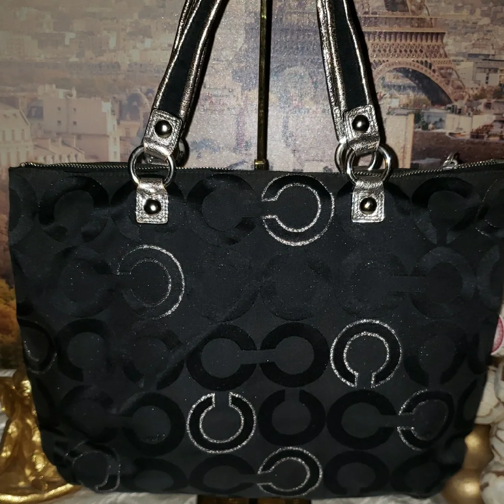 Coach Poppy Monogram Signature Tote
